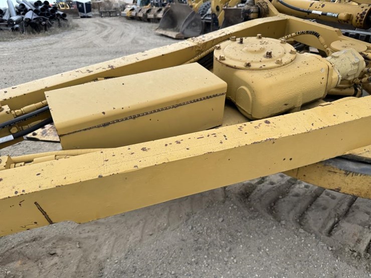 1974-caterpillar-140g-image-31