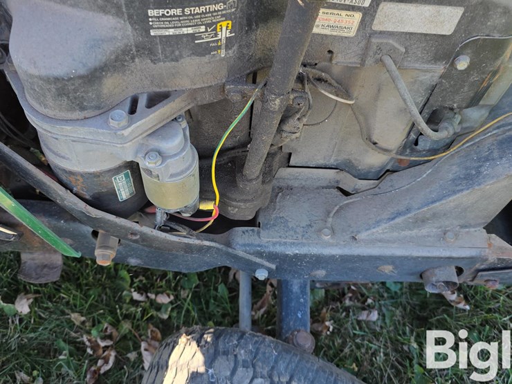 john-deere-285-image-13