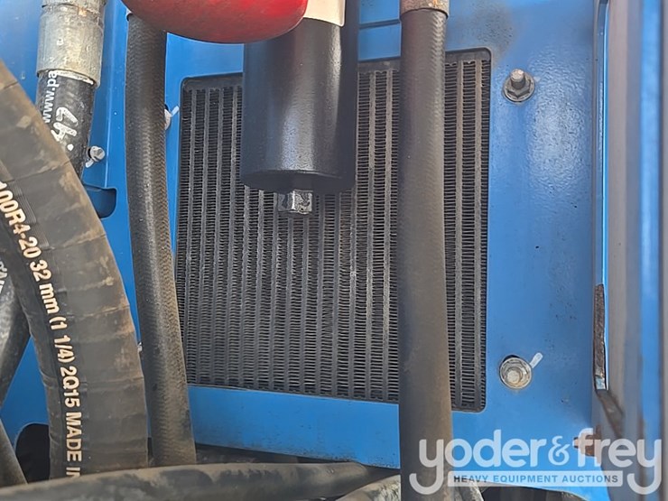 2015-genie-zx-135-image-110