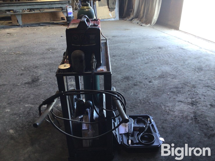 lincoln-180-weld-pak-welder-image-5