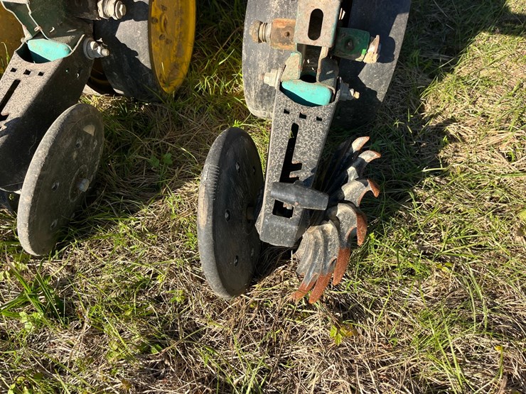 john-deere-7100-image-9