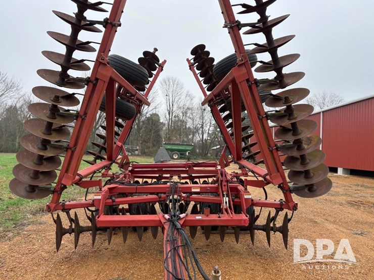 case-ih-3950-image-7