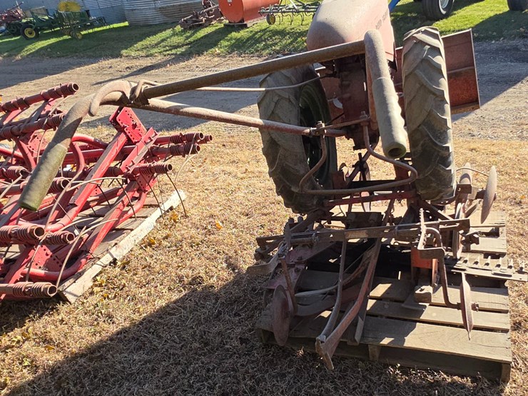 david-bradley-283-walk-behind-power-unit-w/attachments-image-6