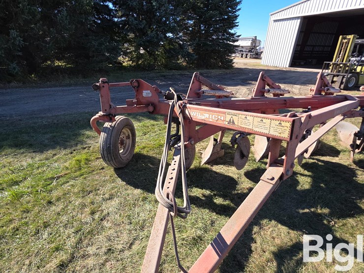 wil-rich-6-18smp-6-bottom-plow-image-11