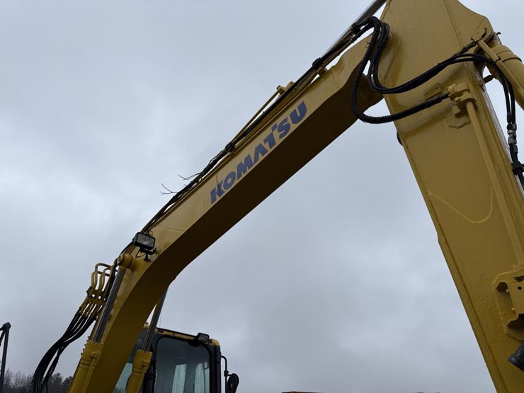 komatsu-pc138us-image-21