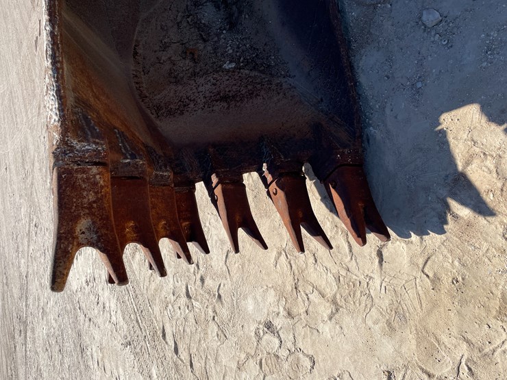 volvo-ec340d-image-2