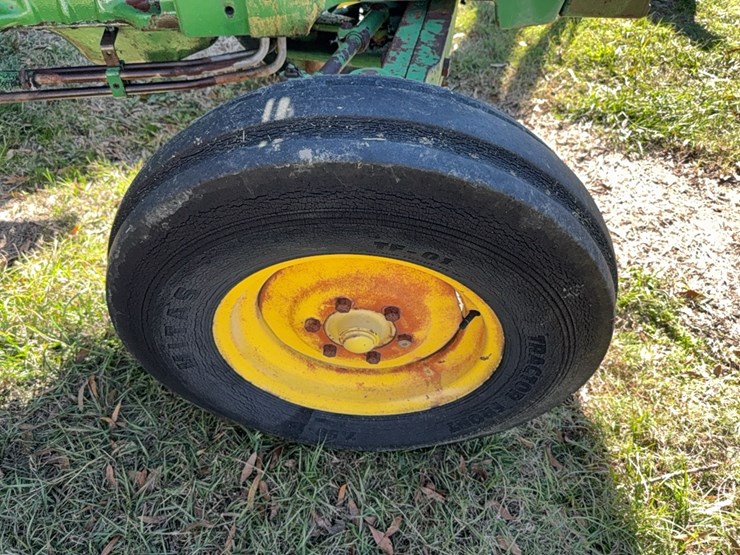 john-deere-2155-image-6