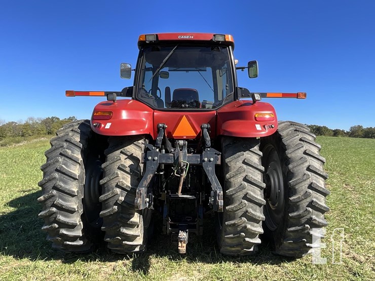 2010-case-ih-magnum-275-image-4