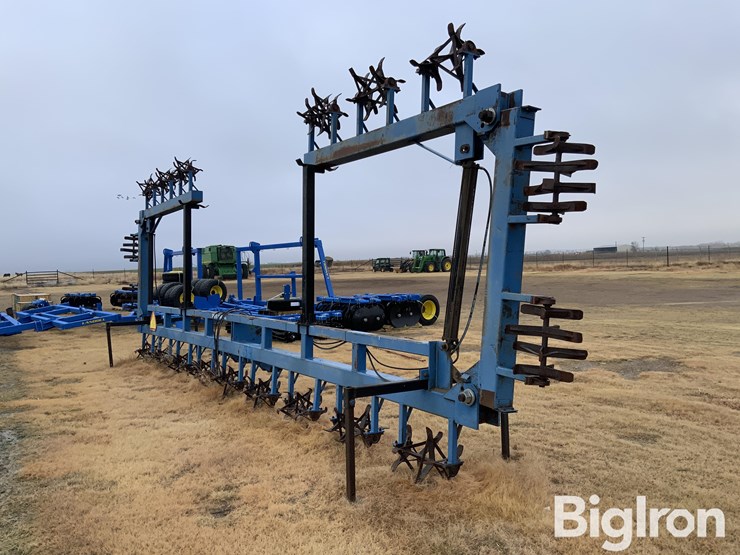 sam-steven’s-18r40-sandfighter-image-1