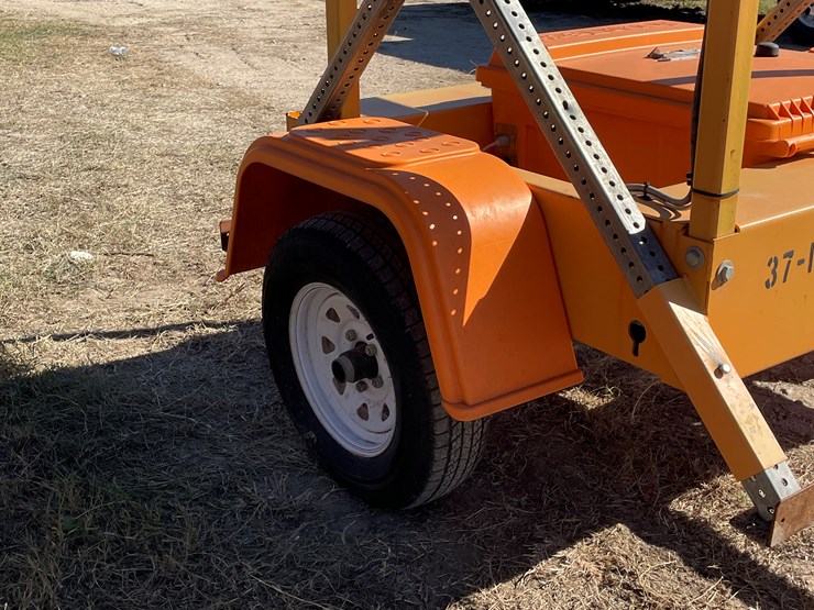 #6316-•-2018-solar-tech-arrow-board-(trailer-#37164),-no-title-image-6