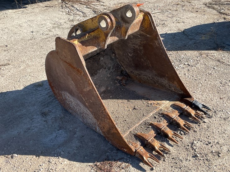 #6338-•-excavator-bucket-image-1