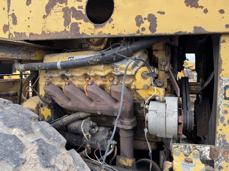 caterpillar-3208-image-24