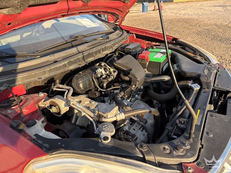 2011-nissan-rogue-image-9