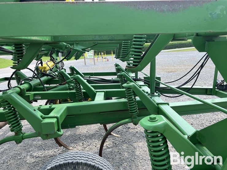 john-deere-1610-image-17