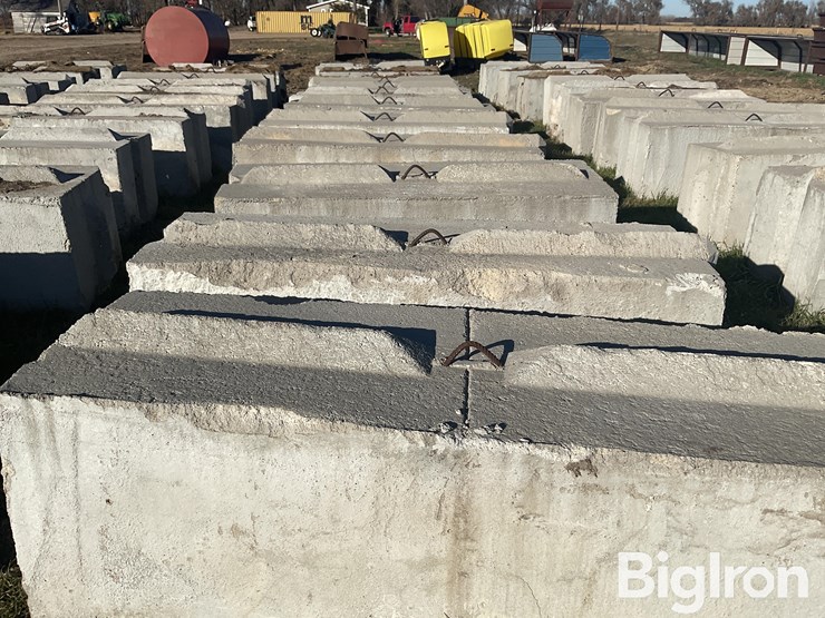 concrete-stackable-blocks-image-6