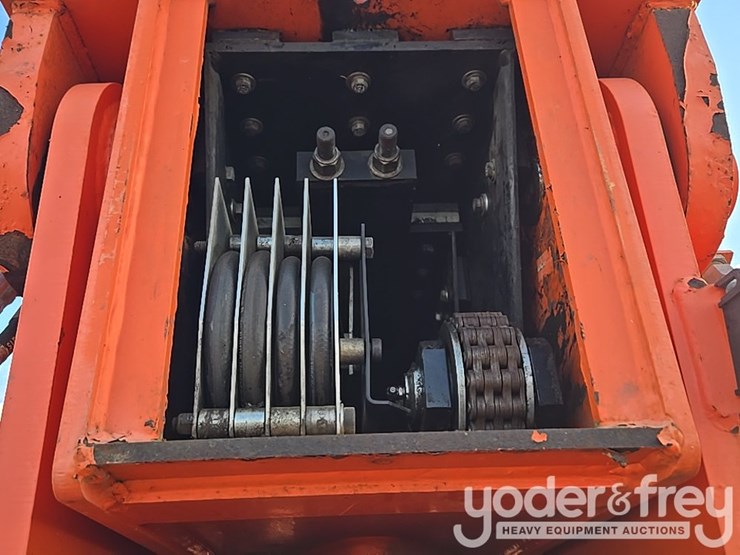 2016-sky-trak-8042-image-89