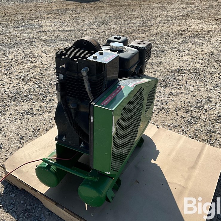 John Deere AC-8GH Air Compressor