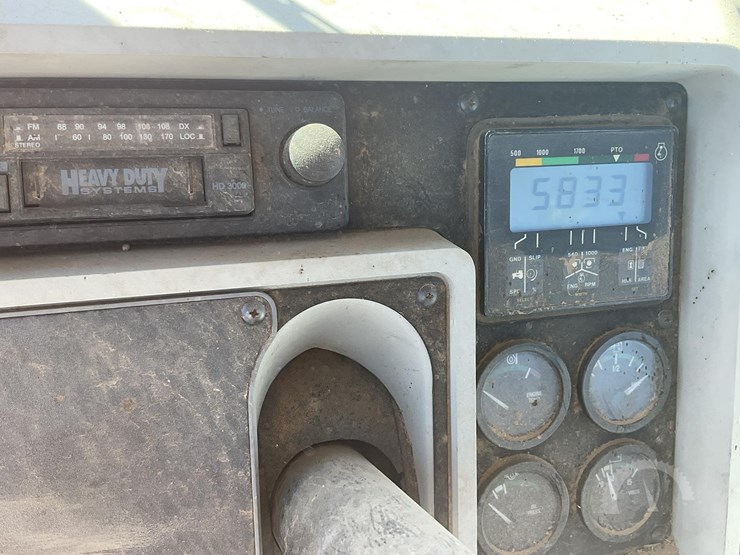 agco-allis-9690-image-32