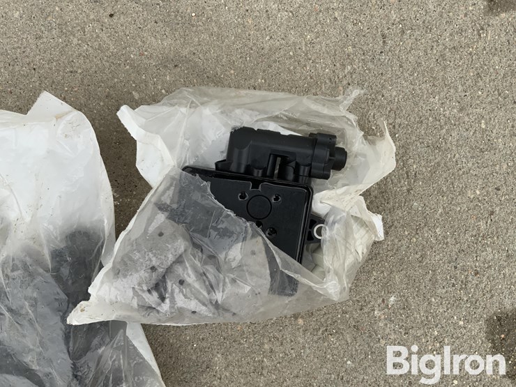 precision-planting-vapplyhd-variable-rate-flow-control-w/dual-meter-image-10