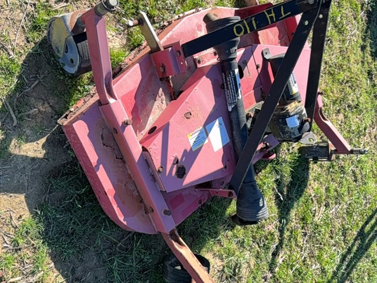 finishing-mower-located-at-107-jernigan-swamp-rd.-ahoskie,-north-carolina-image-3