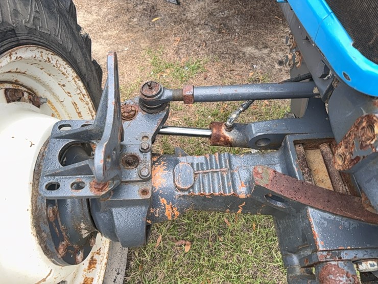 new-holland-8770-image-30