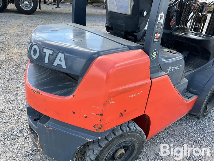 toyota-8fdu25-image-14