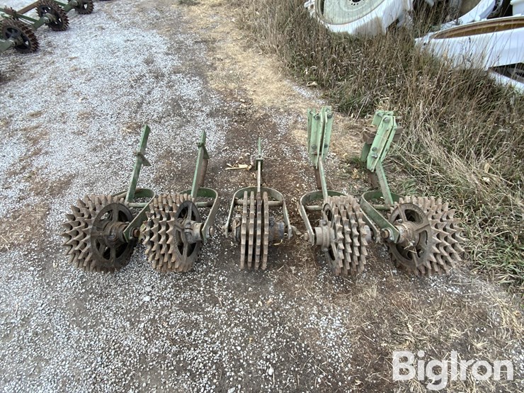 brillion-6r30-crust-crusher-cultipacker-image-9