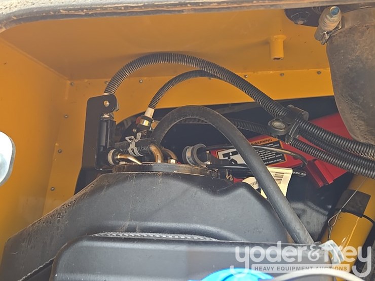 2019-deere-850l-wlt-image-62