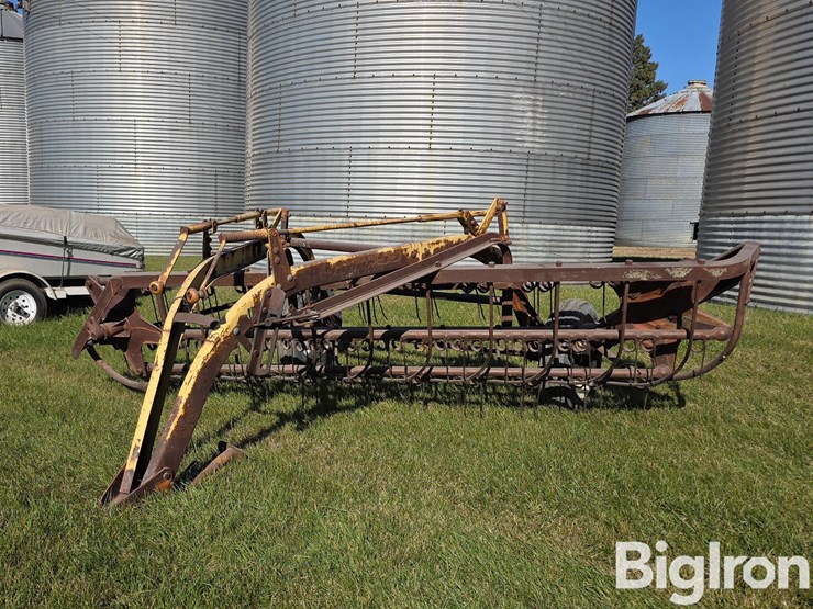 new-holland-s55-image-2