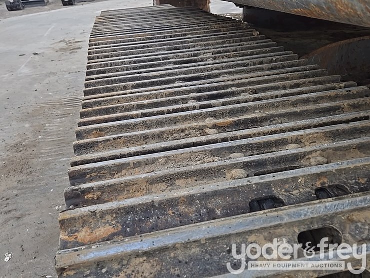 2019-volvo-ec200el-image-16