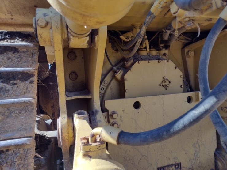 caterpillar-d8r-image-42