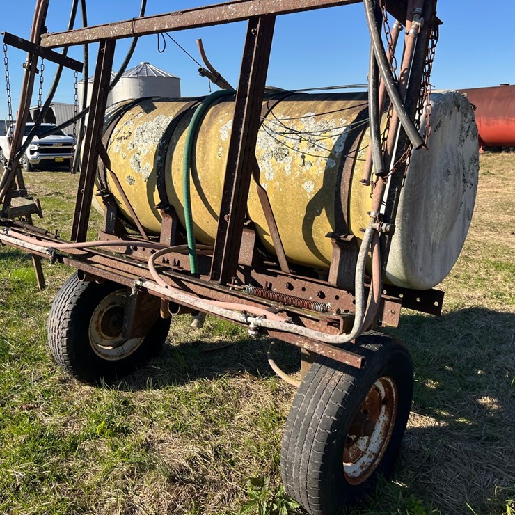 Trailer Type Sprayer, 27’ folding booms, apprears to be around 200 gallon, located at 276 Jonestown Rd, Snow Hill NC, call 252-531-8061 for more info.