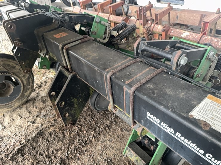 sukup-hi--residue-cultuvator-image-11