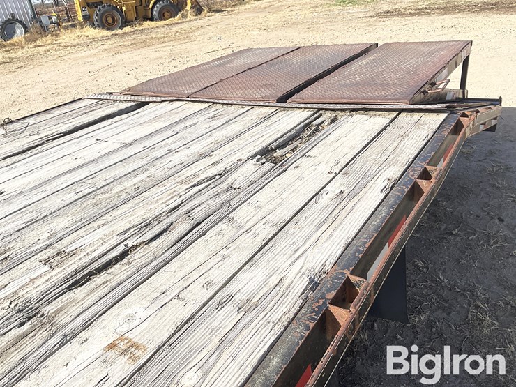 2009-dct-t/a-flatbed-trailer-image-17