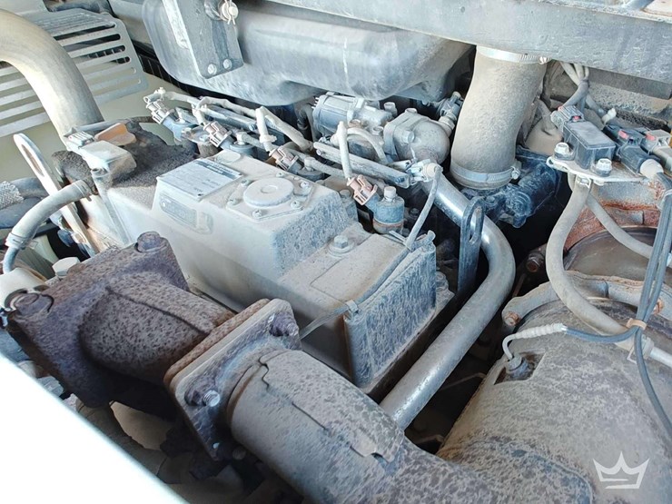 2019-deere-85g-image-10