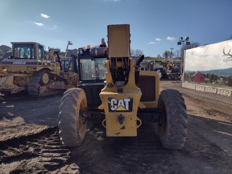 caterpillar-tl943c-image-4