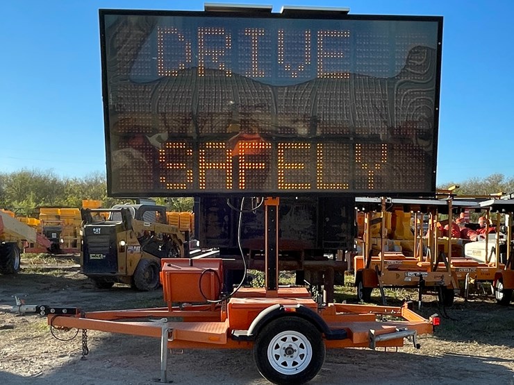 #6308-•-2018-vermac-message-board-(trailer-#37153)-(no-title)-image-1