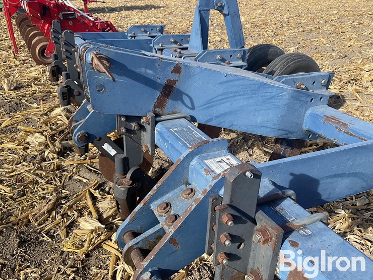 blu-jet-7-shank-sub-soil-tiller-image-17
