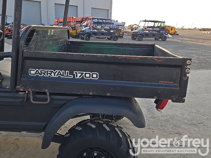 2020-club-car-carryall-1700-image-12