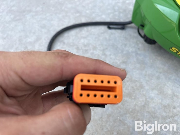 john-deere-7000-image-9