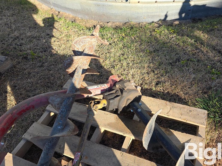 3-pt-post-hole-auger-image-8