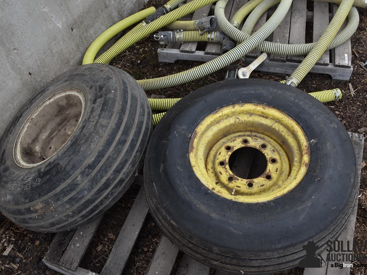 farm-implement-tires-image-1
