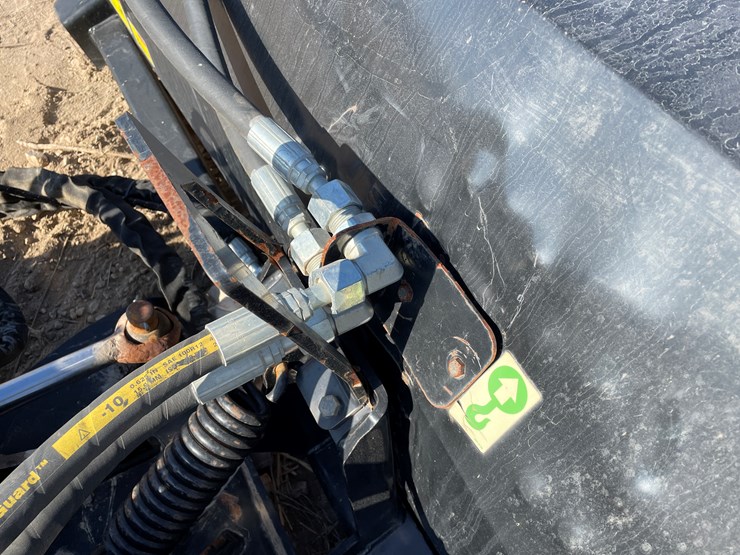 #6328-•-cat-84"-broom-sweeper-(#33177)-image-11