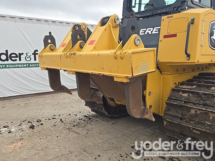 2019-deere-850l-wlt-image-15