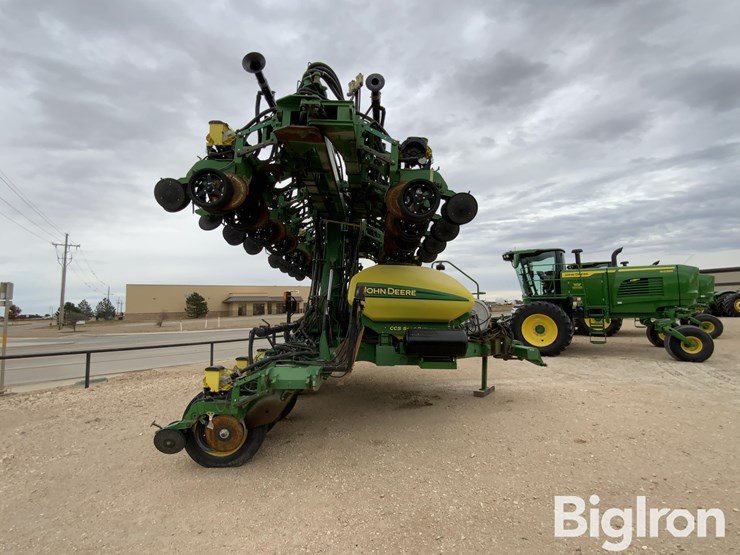 2010-john-deere-dr18-image-4