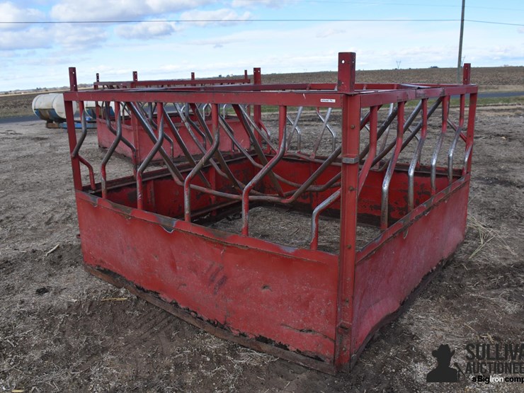 square-feeder-image-1