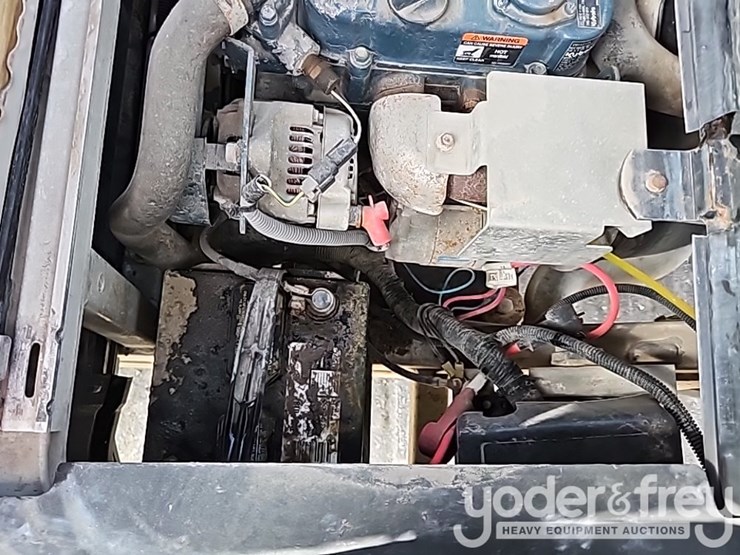 2019-club-car-carryall-1700-image-24