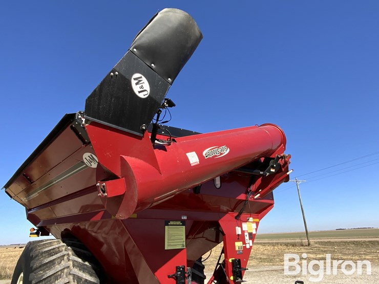 2015-j&m-1120-xtended-reach-grain-cart-image-19