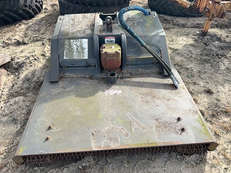 2008-caterpillar-60-image-4