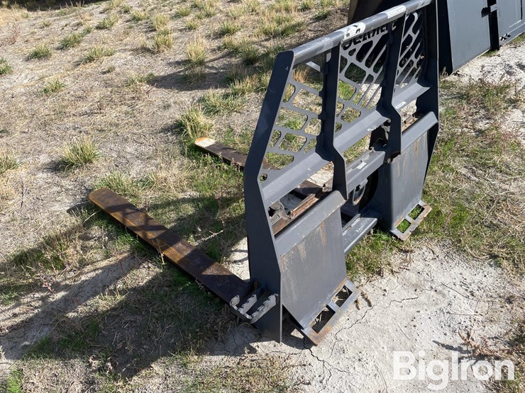 quick-attach-pallet-forks-image-7